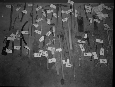 15_3_tagged sticks, hammers_0329