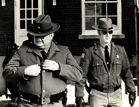 officials_troopers w_hats_0122